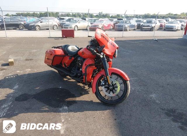2020 Harley-Davidson FLHXS