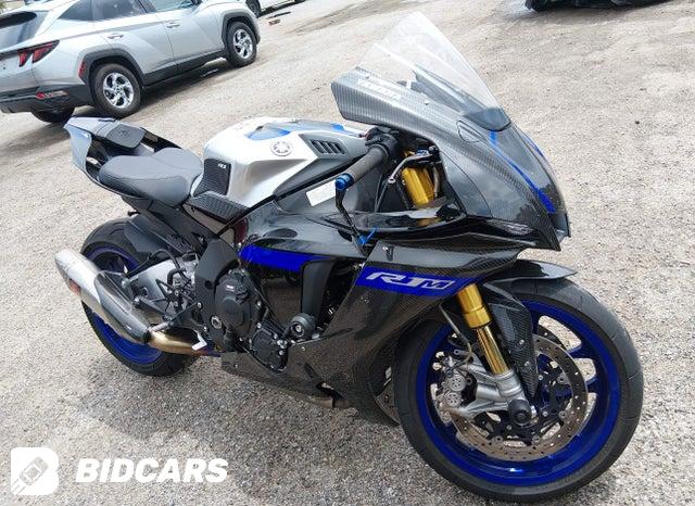 2022 Yamaha YZFR1 M