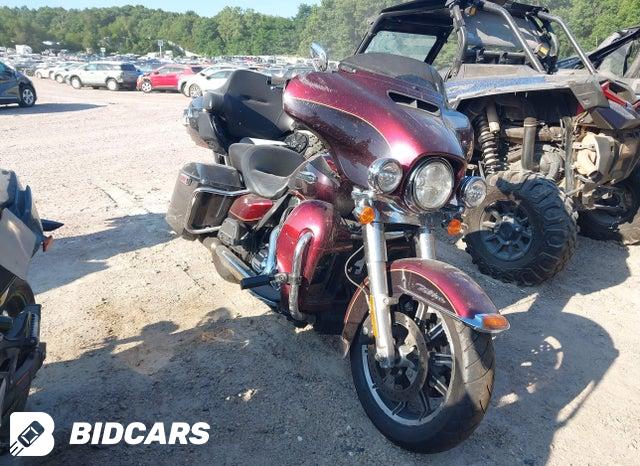 2015 Harley-Davidson FLHTCU Ultra C...