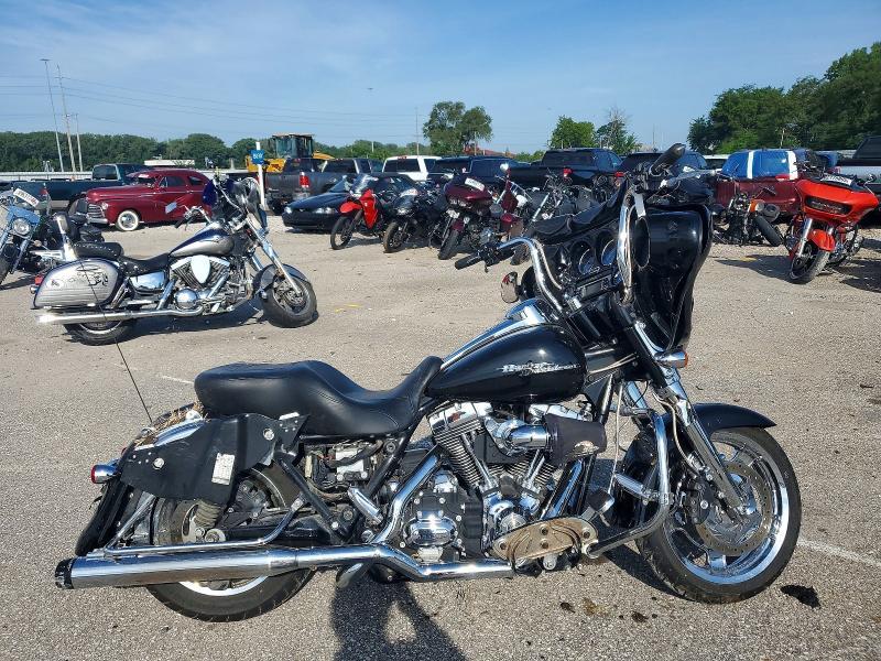 2010 Harley-Davidson FLHX