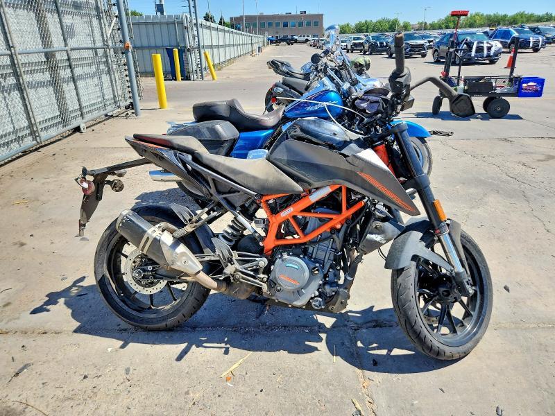 2023 KTM 390 Duke