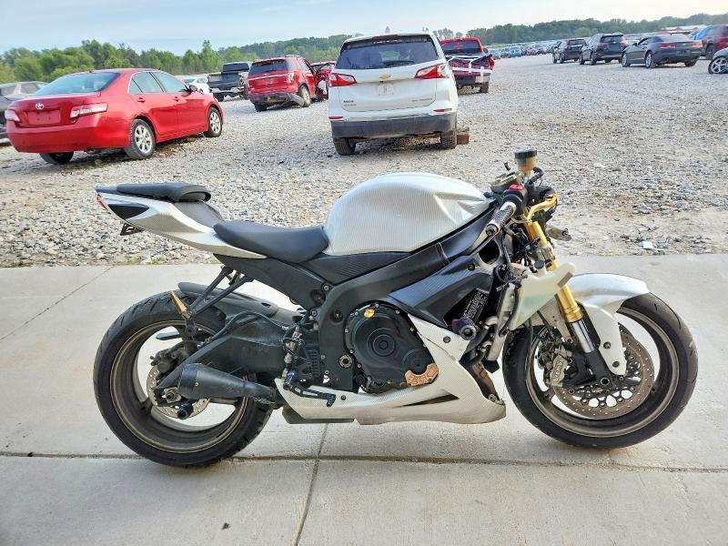 2011 Suzuki GSX750